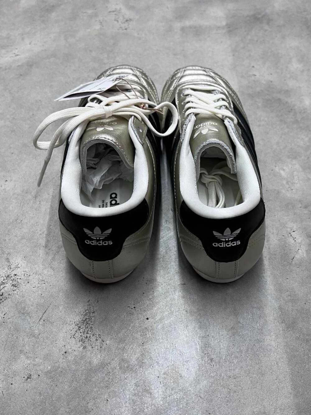 Adidas Taekwondo Lace Wmn's Size 6 Silver JP8132 - New with Defects - Picture 2 of 8